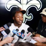 Alvin Kamara Attends Saints OTAs Amid Backfield Restructuring and Trade Interest
